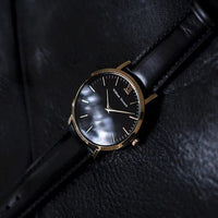 Watch - CLASSIC GOLDEN BLACK